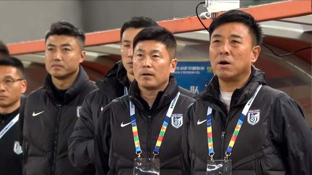 冯劲是来养老的，斯坦丘轻伤不下火线 大连迎来两连主场 冲击4连胜