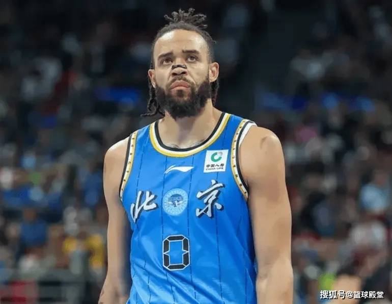 G3北京66-81上海4坏消息！2大外+2后场让人失望，曾凡博神经刀！